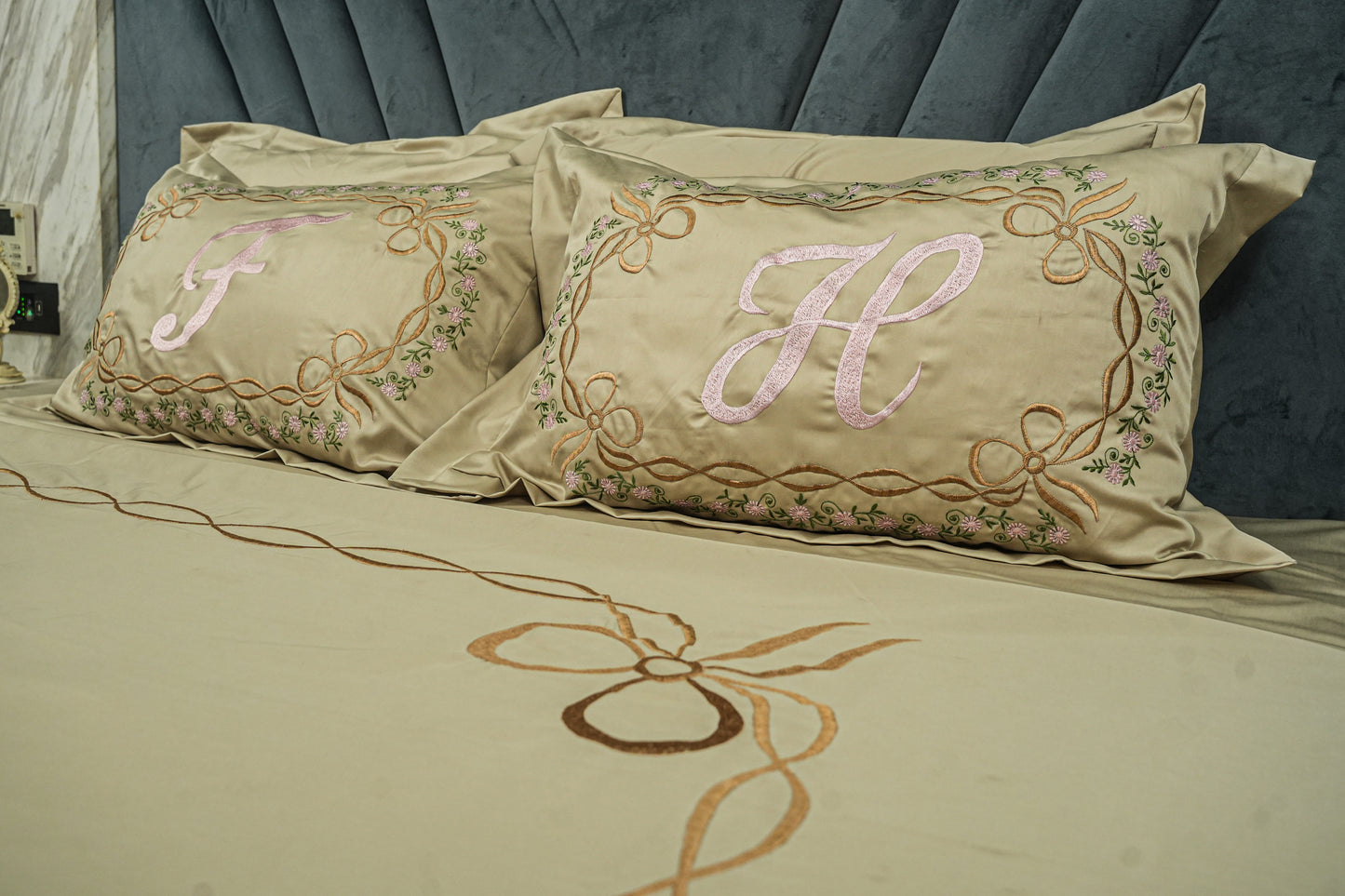 Monogram Bow