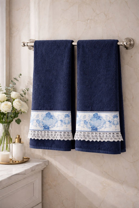 Porcelain in dark blue