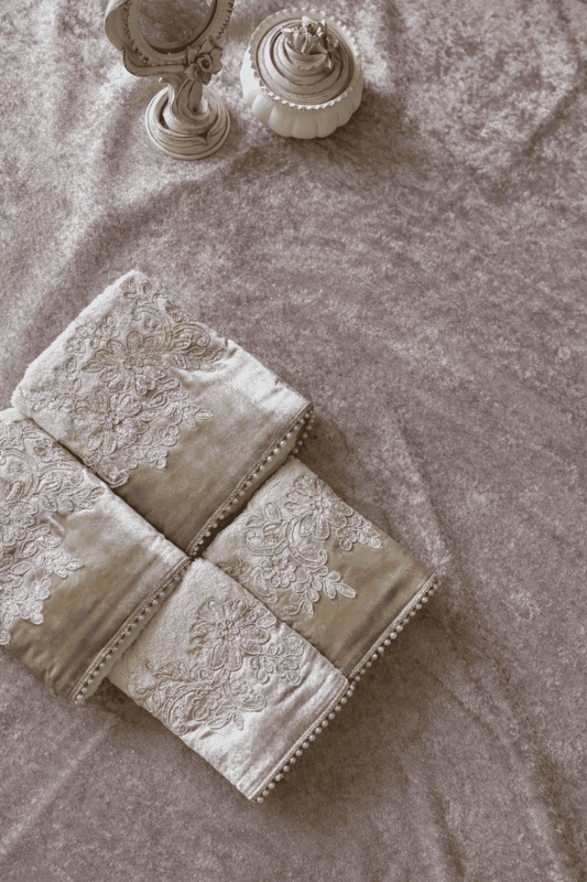 Velvet Bloom in Beige